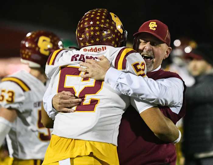 a Central Catholic West Linn 6A Oregon football semifinal November 17 2023 Taylor Balkom 52